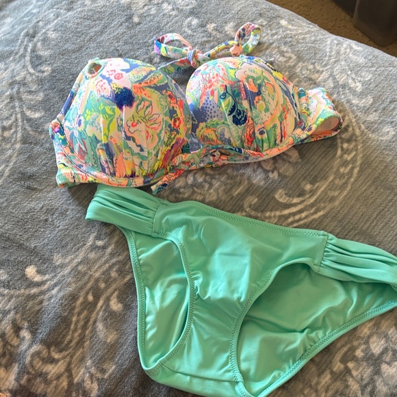 Victoria's Secret Multicolor Floral Bikini - Picture 6 of 9